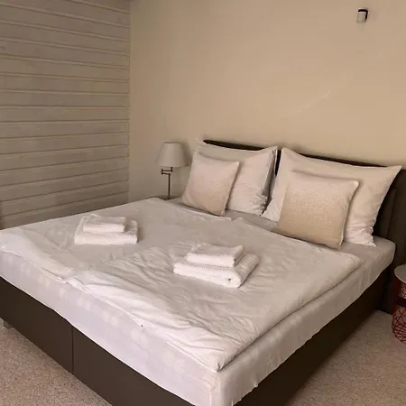 Vltavin Bed & Breakfast *
